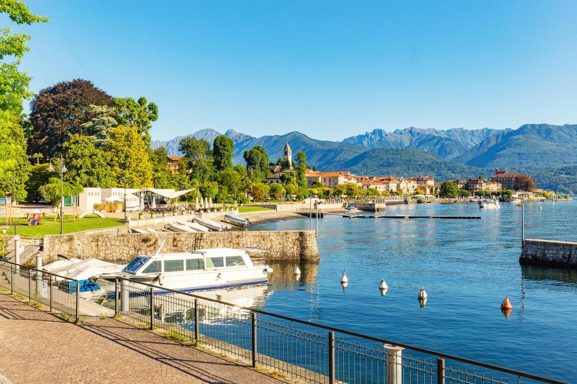 Sunset In Baveno - Happy Rentals Luaran gambar